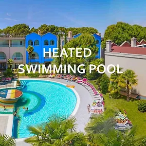 ***** Kompleks wypoczynkowy Villaggio Mare Blu Włochy
