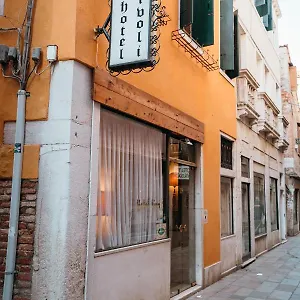 Hotel Tivoli **